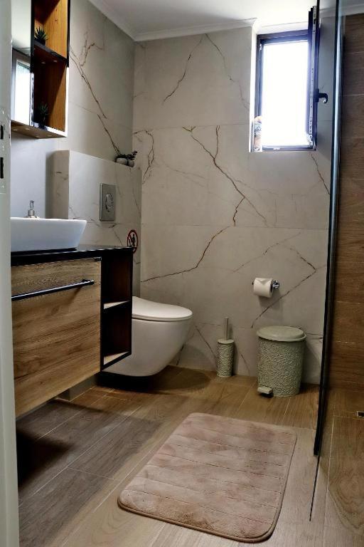 شقة Sea Breeze شاراكي المظهر الخارجي الصورة